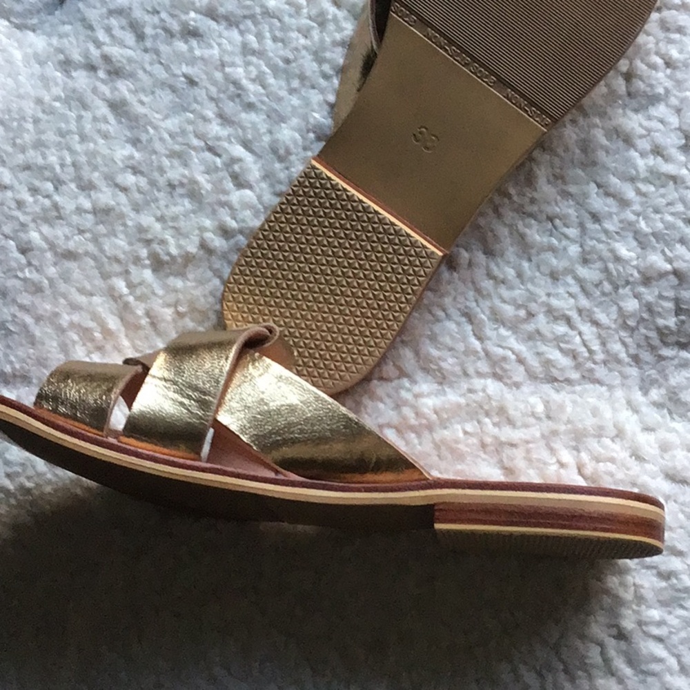 Style Park 1 Gold Women's Sandals - Picture 5 of 6
